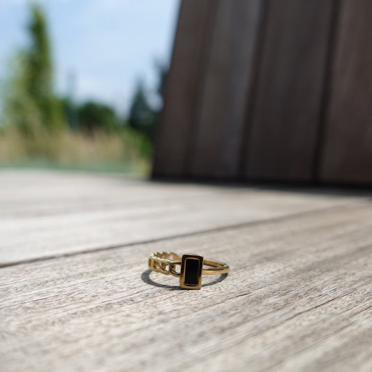 Asymmetric Black Golden Ring