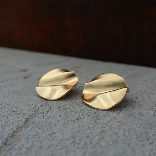 Golden Whispers earrings