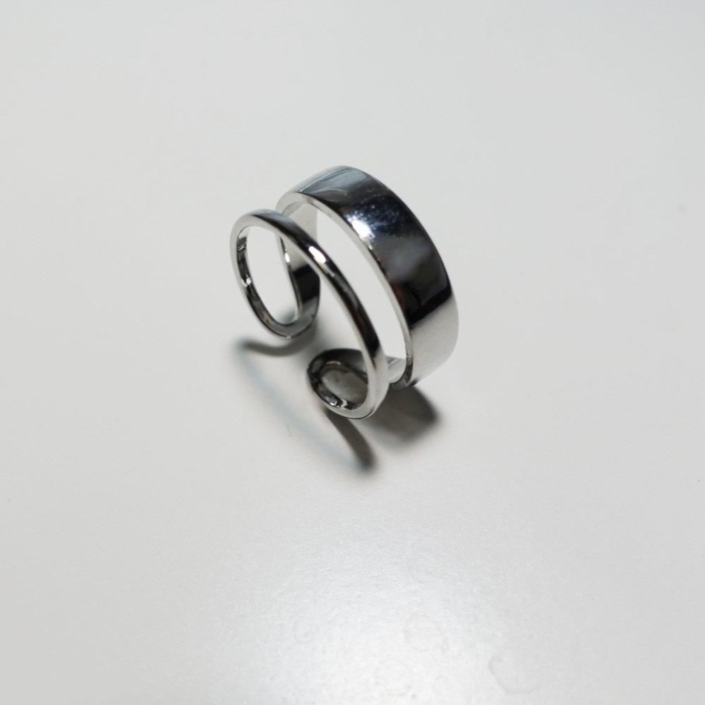 Minimal Silver Layer Ring